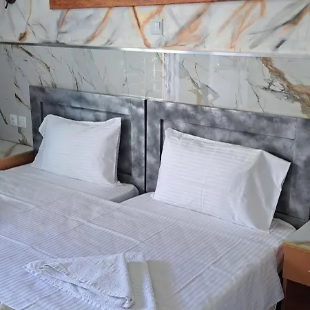 Guest house Nopi-zoi Skiathos Town