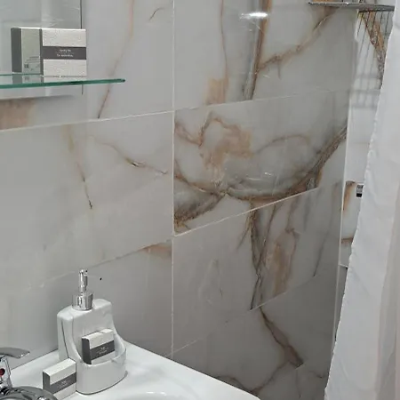 Nopi-zoi Guest house