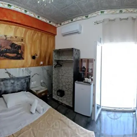Guest house Nopi-zoi Skiathos Town