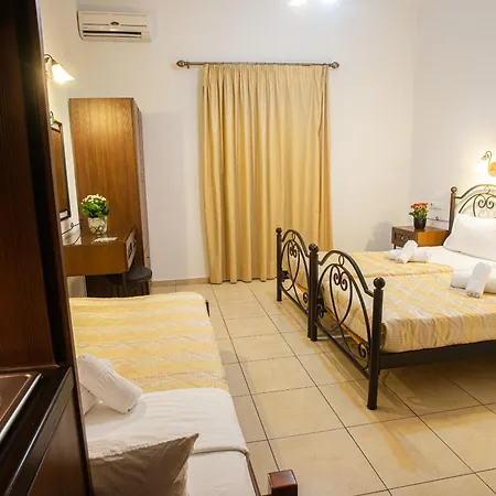 Nopi-zoi 4* Skiathos-Stadt