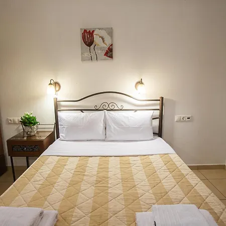 Nopi-zoi Gasthof Skiathos-Stadt