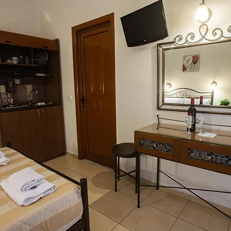 Nopi-zoi 4* Skiathos-Stadt