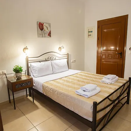 Nopi-zoi Gasthof Skiathos-Stadt