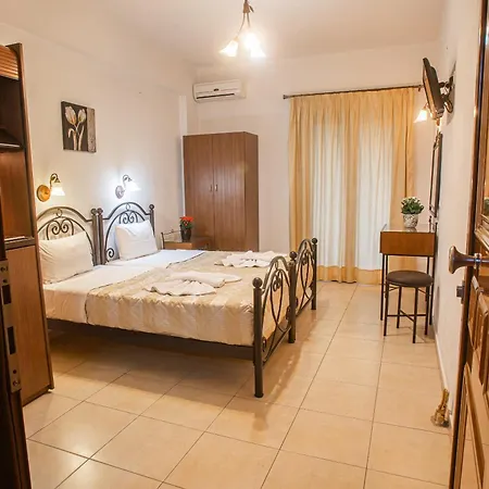 Pensiune Nopi-zoi Skiathos