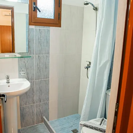 Πανσιόν Nopi-zoi 4*