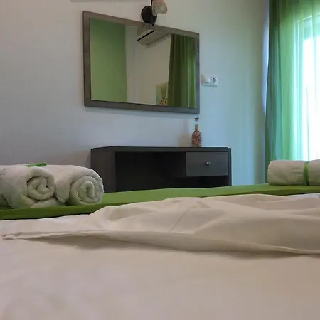 Nopi-zoi Pensiune Skiathos