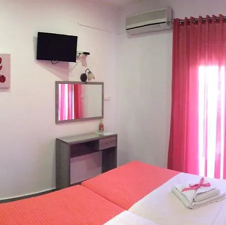 Nopi-zoi Πανσιόν 4*