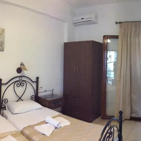 Nopi-zoi Guest house Skiathos Town