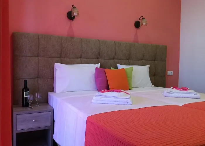 Nopi-zoi Skiathos Chora