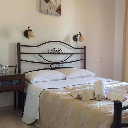 Nopi-zoi 4* Skiathos-Stadt
