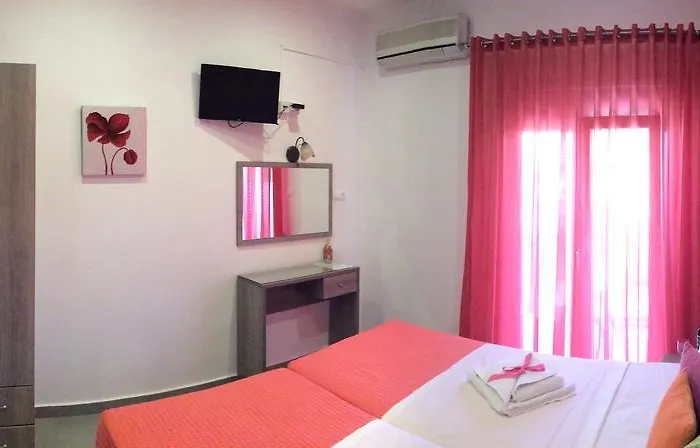 Nopi-zoi Guest house 4*